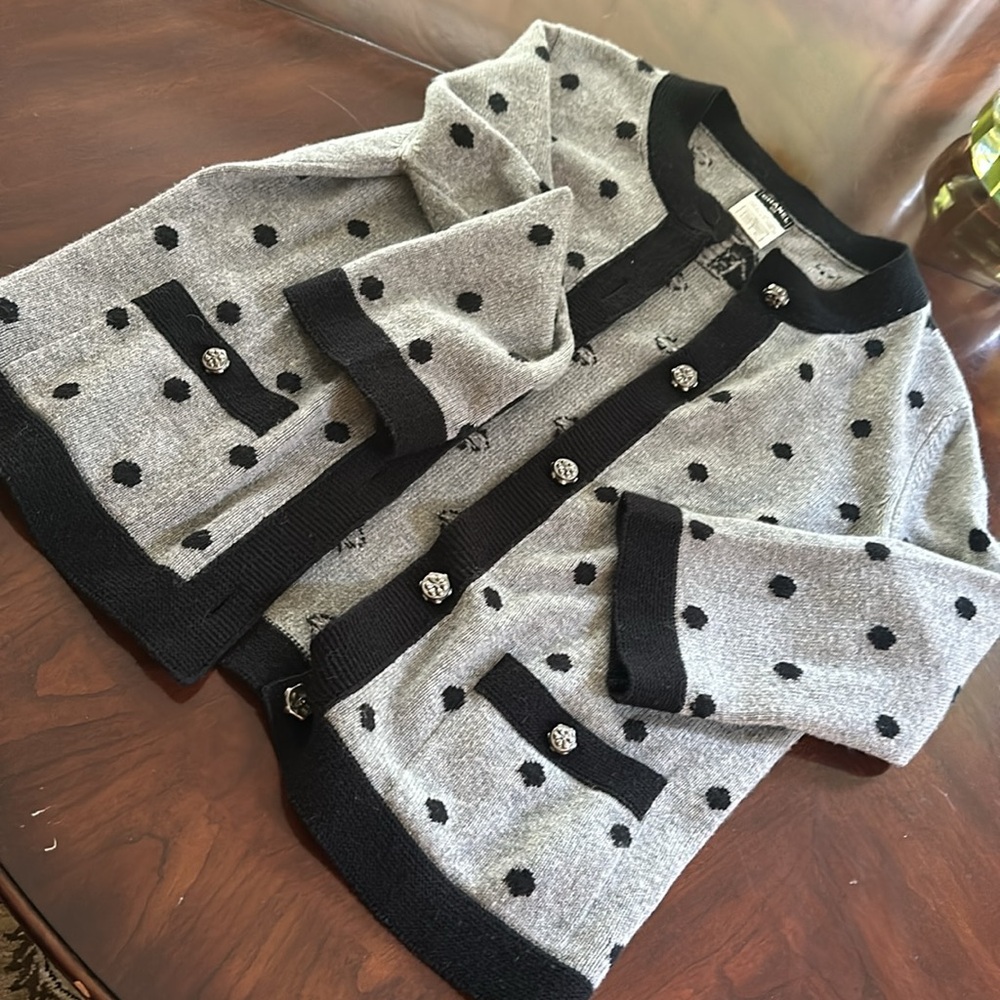 Chanel Cashmere button cardigan - Picture 2 of 9